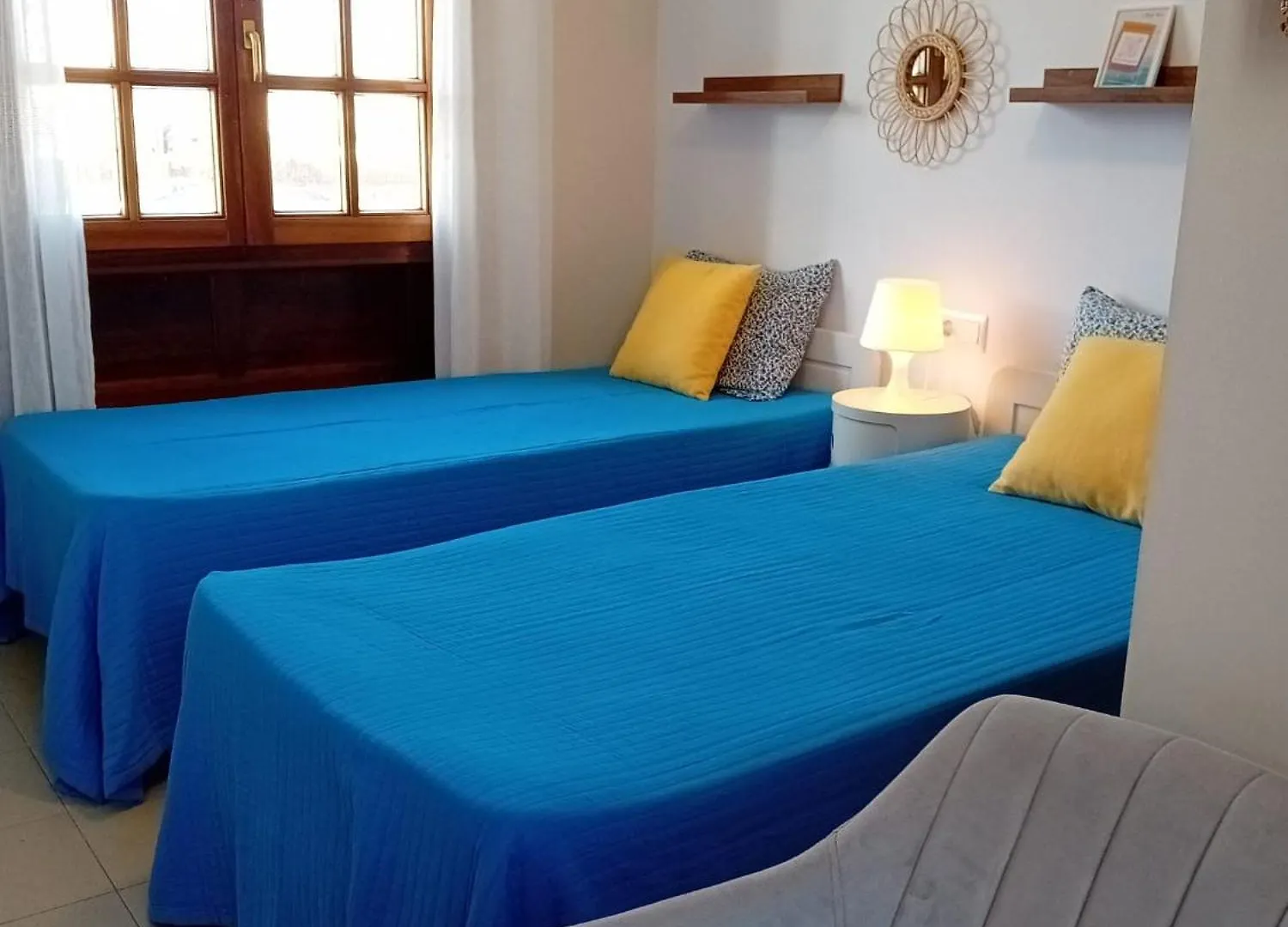 Villa Adel 56, Private Heated Pool, Parking Playa Blanca  Spain