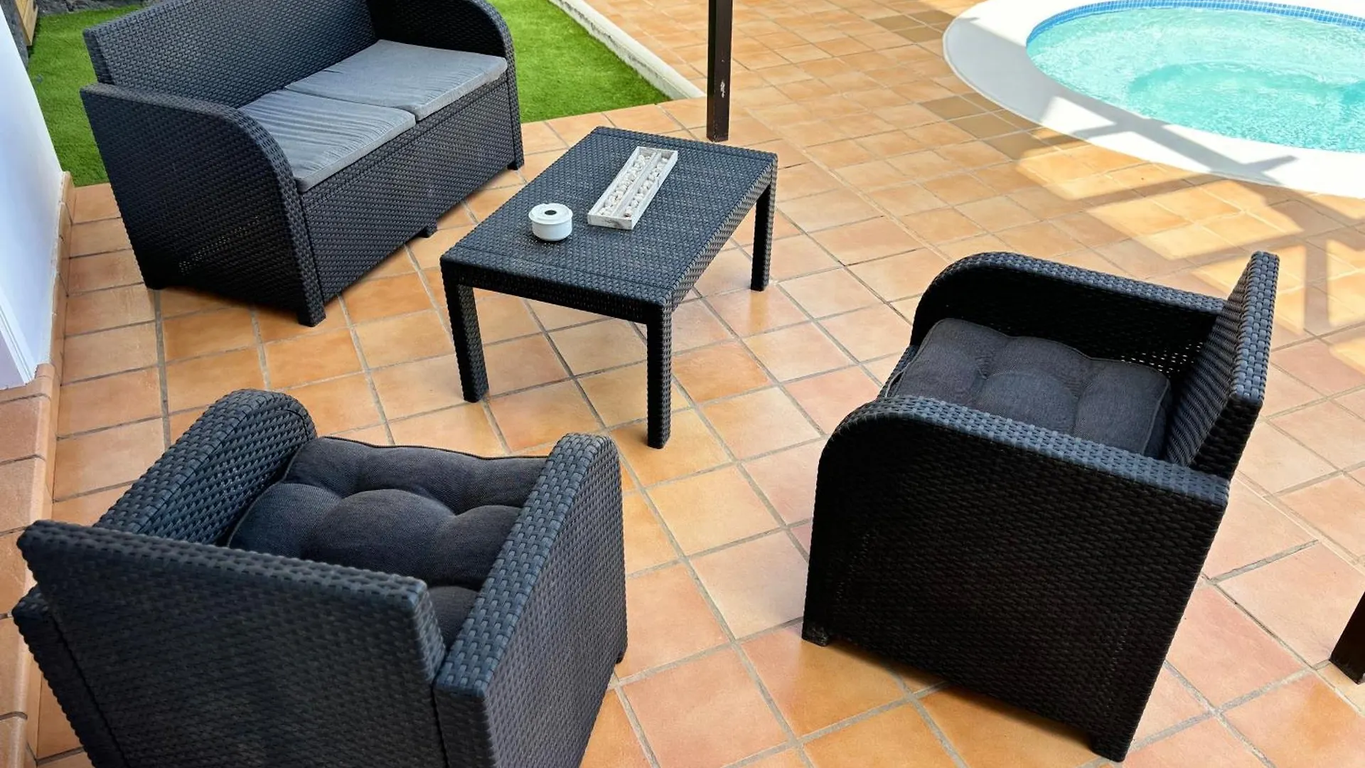 Villa Adel 56, Private Heated Pool, Parking Playa Blanca  Playa Blanca (Lanzarote)